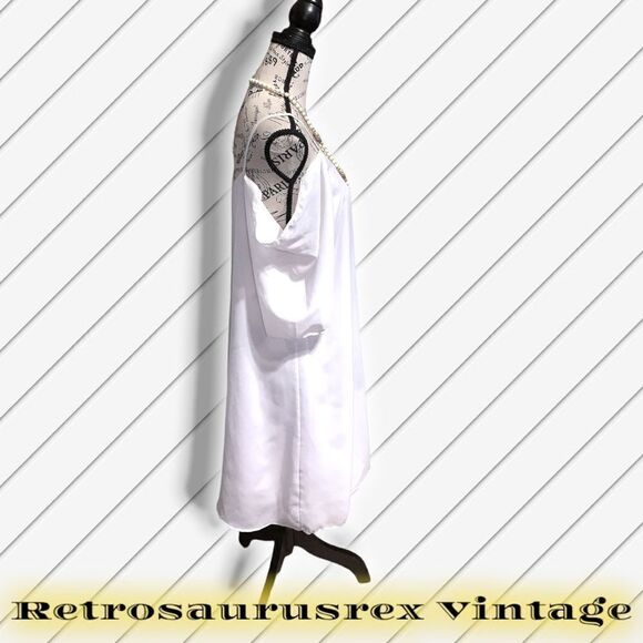 white Dress - Picture 4 of 7